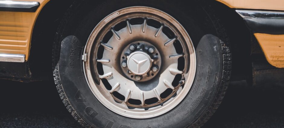 Como Identificar um Pneu Prestes a Ficar Careca?