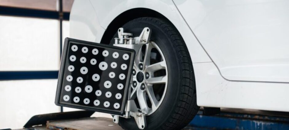 Alinhamento e Balanceamento: Mantendo seu Veículo em Forma