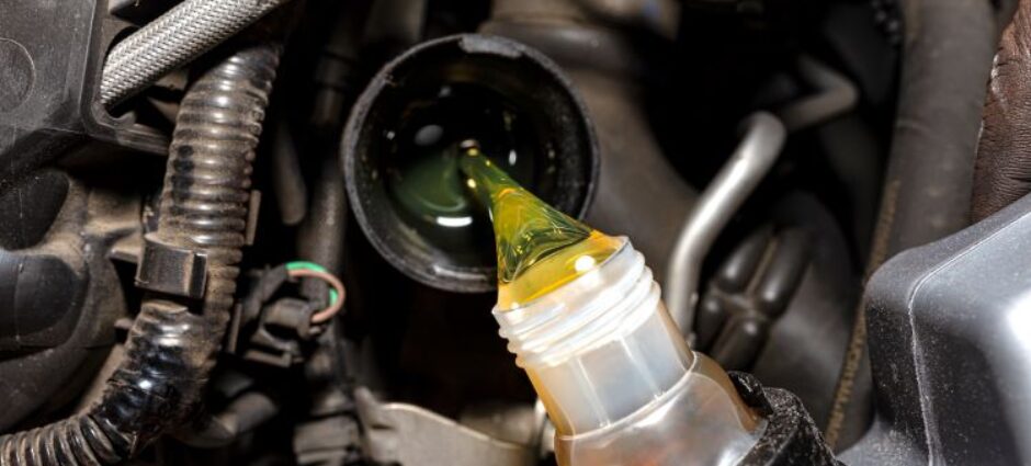 Faça a troca do fluido de freio RJ