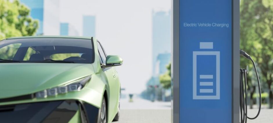 Qual a vida útil de uma bateria de carro elétrico?