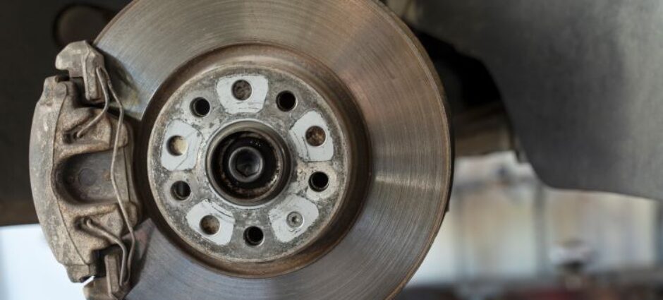 Quando trocar as pastilhas de freio para o seu carro?