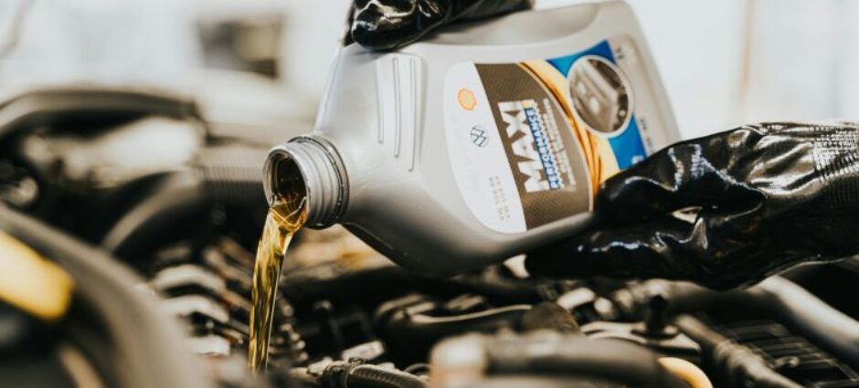 Na troca de óleo, é necessário trocar também o filtro?