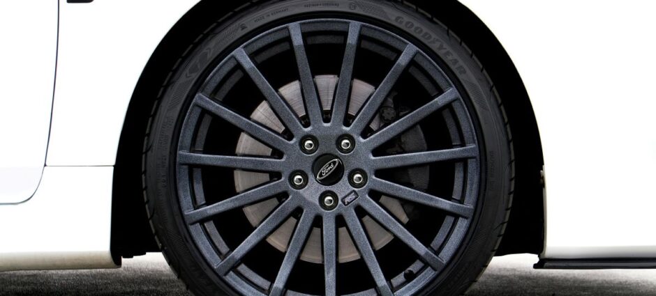 Pneus 185/65 R15. Qual valor? 