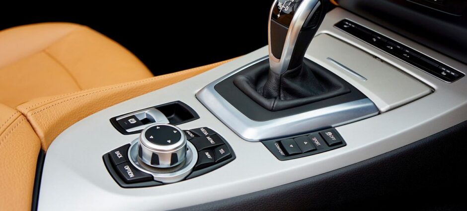 Marcha do carro dura: Saiba o que fazer e evite dores de cabeça