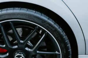 Encontre os melhores preços de pneus 195/65 R15 em nossa loja!