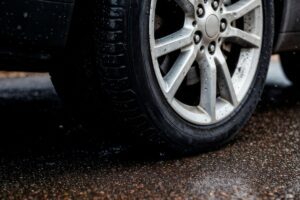 Pneus 185/65 R15: Encontre os Melhores Preços na Full Pneus!