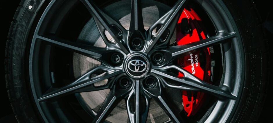 Pintura de Pinças: Estilo e Proteção para o seu carro 