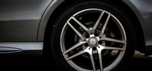 Pneu 185/65 R14: Economia e Segurança para o seu Carro