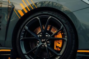 Os Melhores Pneus 175/70 R14 para o seu Veículo