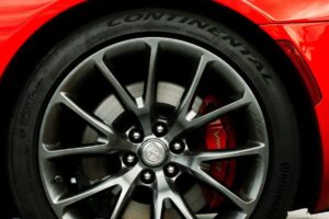 Pneu 195/65 R15: Qual o melhor valor e custo-benefício?