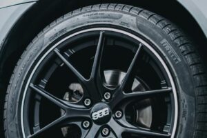 Procurando pneus 175/70 R15? Encontre na Full!