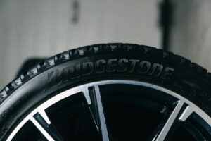 Pneu 205/55 R16: Como escolher a melhor opção?